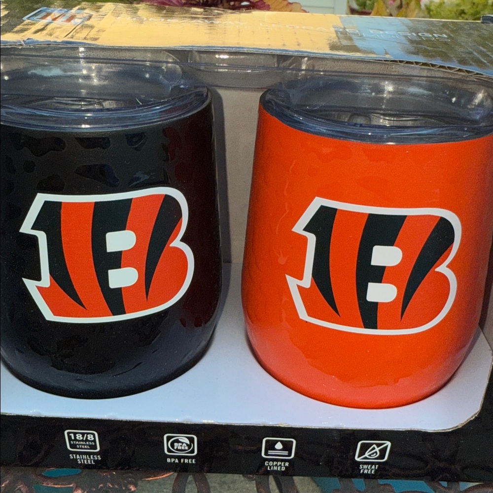 NFL Cincinnati Bengals Wine Tumblers. Set of 2 New In Box 12 OZ insulated